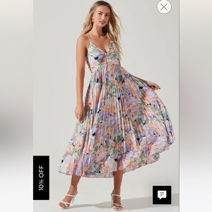 ASTR the Label Blythe Floral Plisse Midi Dress